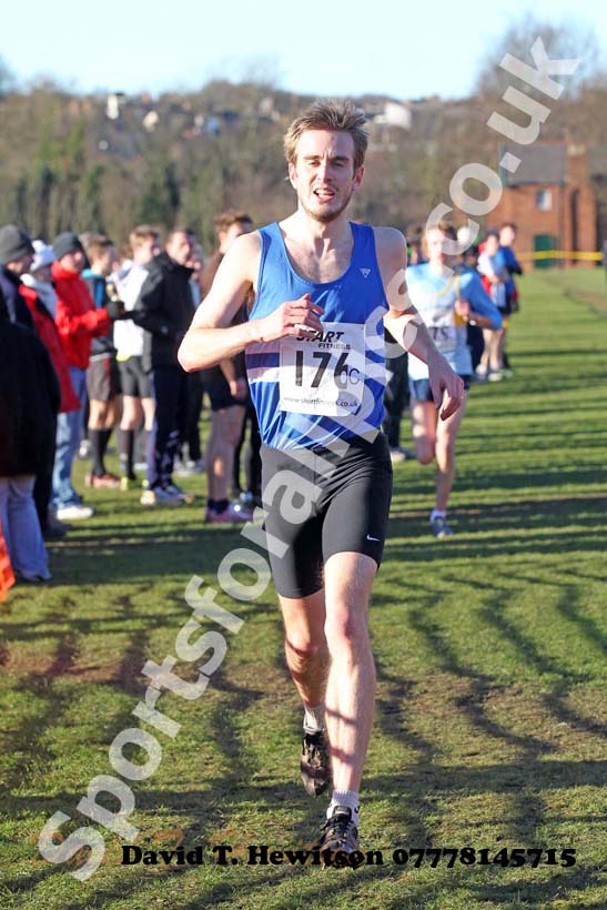 Morpeth Harriers Senior Mens race winners ,Durham Cathedral Cross Country Relays.